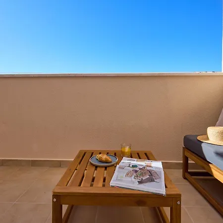 Hedera Estate Hedera A37 *