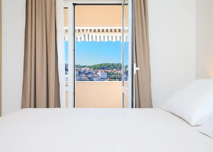 Hedera Estate Hedera A37 شقة